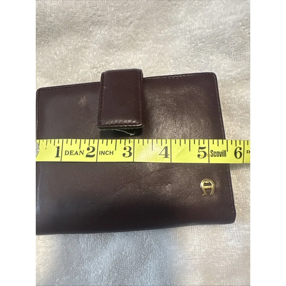 Aigner Smooth Leather Oxblood Burgundy Billfold Wallet Leather A Hardware